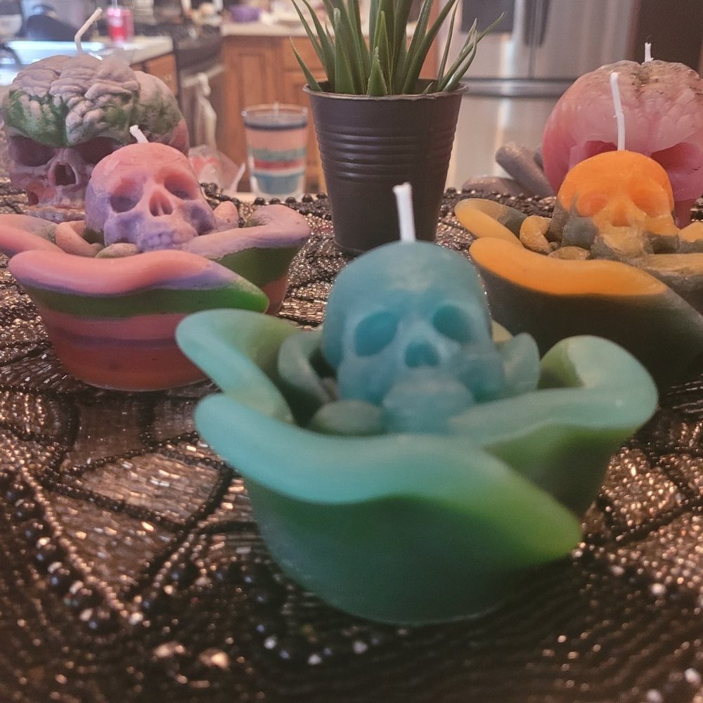 Skull candles